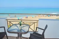 Beachfront 2-Bed Luxury Suite - Agios Gordios, Corfu, Greece