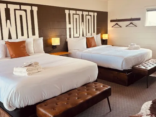 Elk Antler Inn