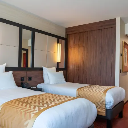 Nash Suites Airport Hotel