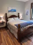 Spacious Seeley Lake Luxury Home 4-Bdr, 4 Bath.  Snowmobiler/Adventurer Paradise - Homestays