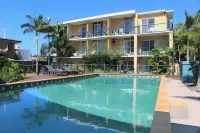 Broadwater Keys Holiday Apartments - 3-Star