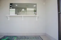 HomeStay Inn & Suites - 2-Star