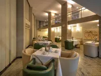 SJ Royal - San Juan Curitiba Hotels near Mueller Mall