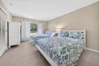 127-3 Puttin On The Ritz 2 Bedroom Condo - Boutique