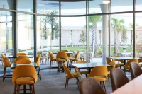 佛羅里達大學的Hotel Eleo - 早餐