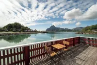 Skårungen - Hotel, Cabins and Camping - Sea View