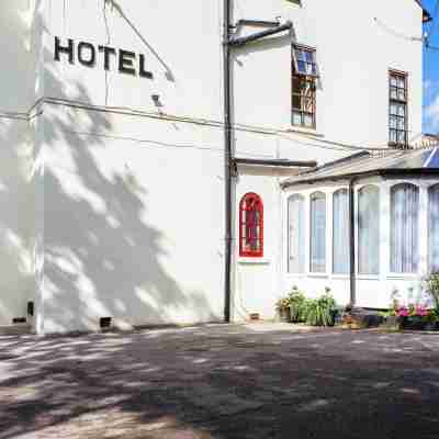 Pymgate Lodge Hotel Manchester Airport Hotel Exterior