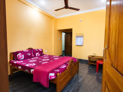 Goroomgo Neelachal Holiday Nibasa CT Road - ที่มีที่จอดรถ