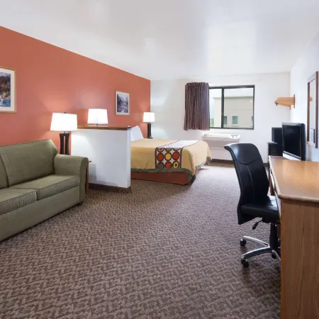 Super 8 by Wyndham Morgantown
