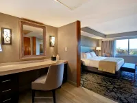إمباسي سويتس باي هيلتون رالي دورهام ريسيرش ترينجل Hotels near بي ان سي أرينا