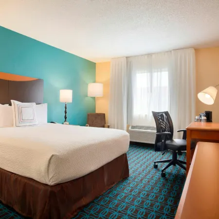 Fairfield by Marriott Inn & Suites Dallas Plano West