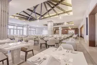 Royalton Hideaway Saint Lucia, An Autograph Collection All-Inclusive Resort – Adults Only - breakfast