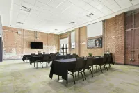 Home2 Suites by Hilton Phoenix Downtown - Kitchens