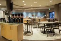 SpringHill Suites Quakertown - Parkplatz