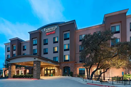 Fairfield Inn & Suites Austin Northwest/Research Blvd - Hot Tub