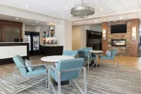 Homewood Suites by Hilton Wauwatosa Milwaukee - parking