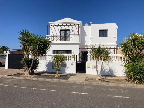 Casa Kari Amapola - Luxury Villa in Matagorda - Villaer