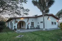 Nature Retreat 4BR with Pool in Cañete - homestay