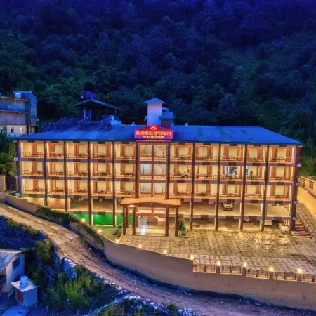 Grand Krisa Resort & Spa