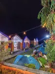 Glamping Azalea Tawangmangu - pemandangan pegunungan