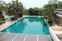 Leelawalai Rest Hotel - Pool