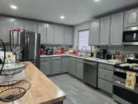 'honey Bee' Family Home in Columbus, Nebraska! - 2-Star