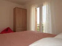 Gordana - 3つ星