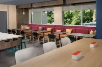 Tru by Hilton Charleston Ashley Phosphate Hotels in North Charleston