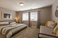 @ Marbella Lane - Seaside Retreat | Laundry + P Hotels in El Granada