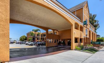 Quality Inn & Suites Westminster Seal Beach