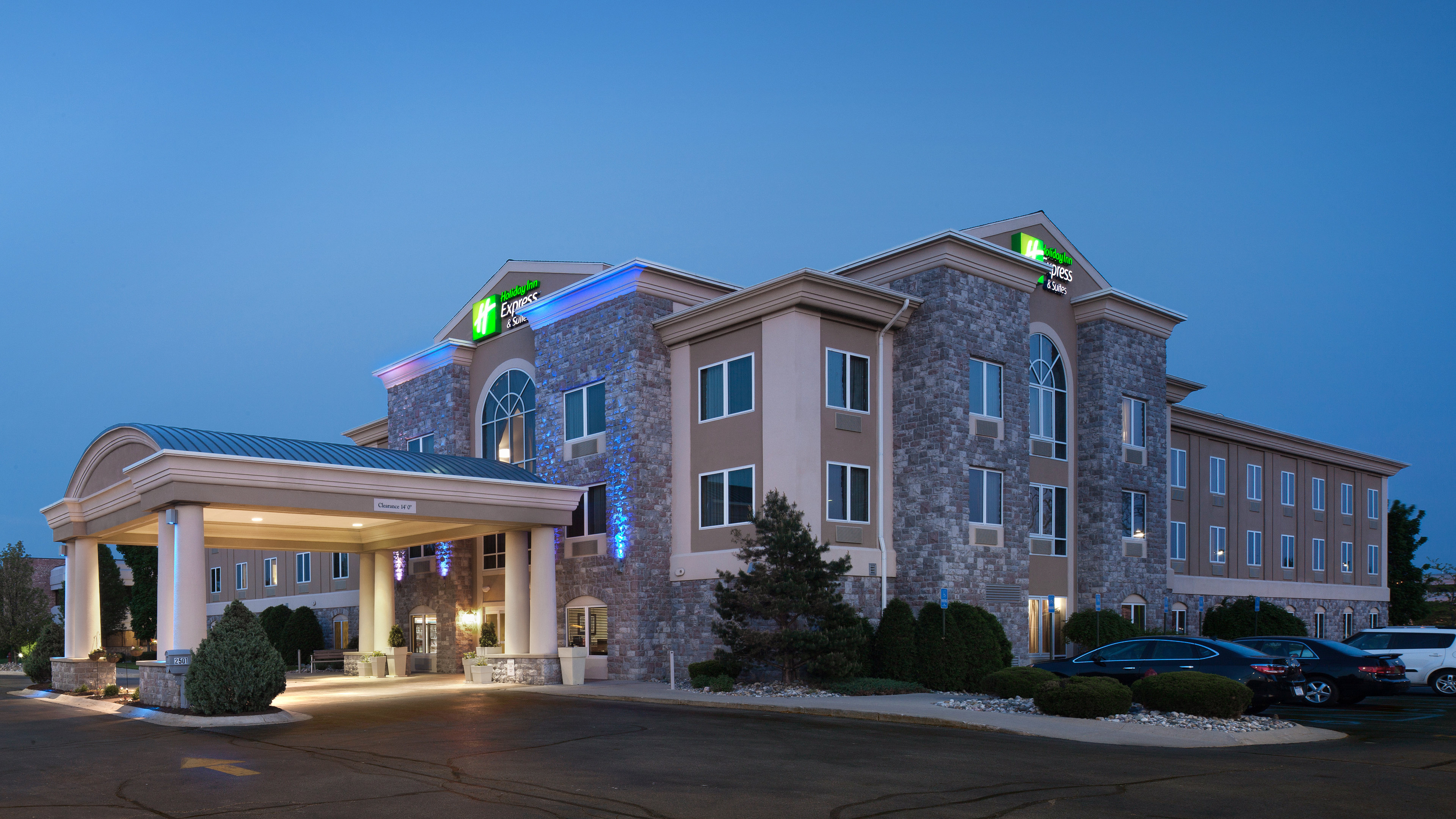 Holiday Inn Express Hotel & Suites Saginaw, an Ihg Hotel