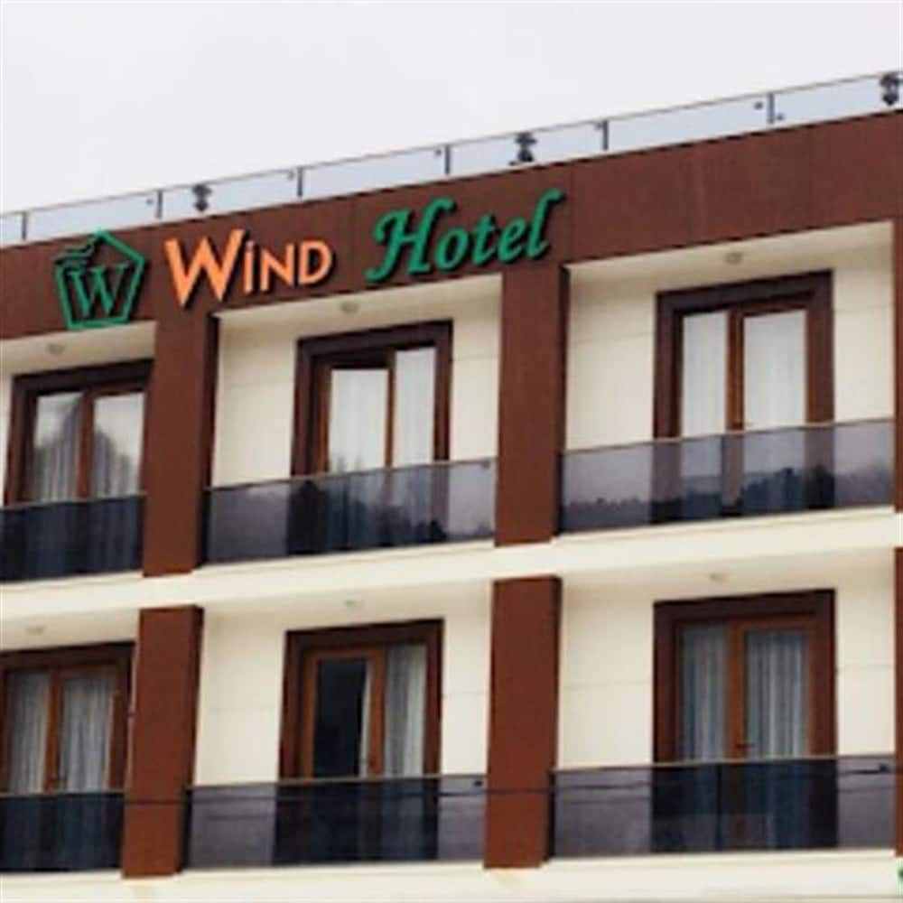 Wind Hotel