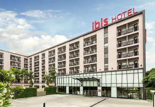 4. 이비스 후아힌..