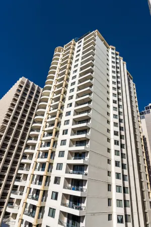 Oaks Sydney Castlereagh Suites Отели рядом со станцией Сиднейская Центральная железнодорожная станция