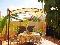Casa Golfin - Mediterranean-Style House in Tenerife's Sunny South Hotels near Finca Las Margaritas Banana Experience