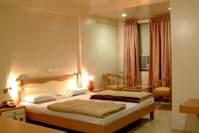 Hotel Ravi Kiran Hotels in Raigad