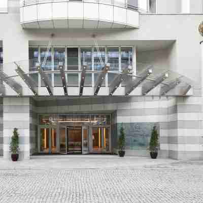 Sheraton Grand Warsaw Hotel Exterior