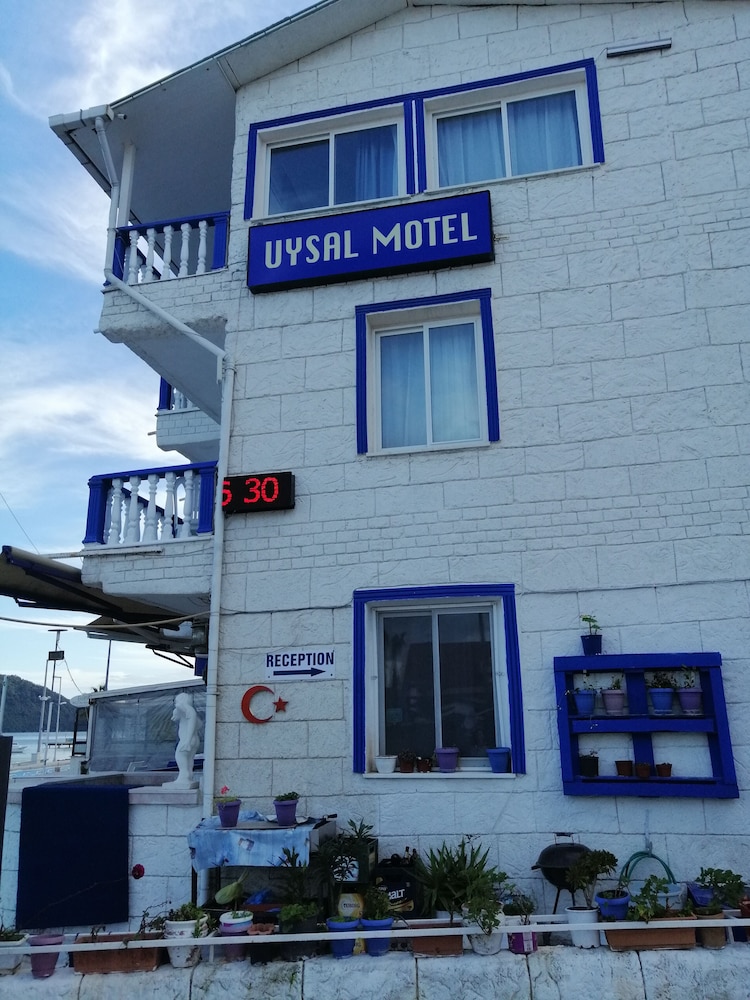 Uysal Motel