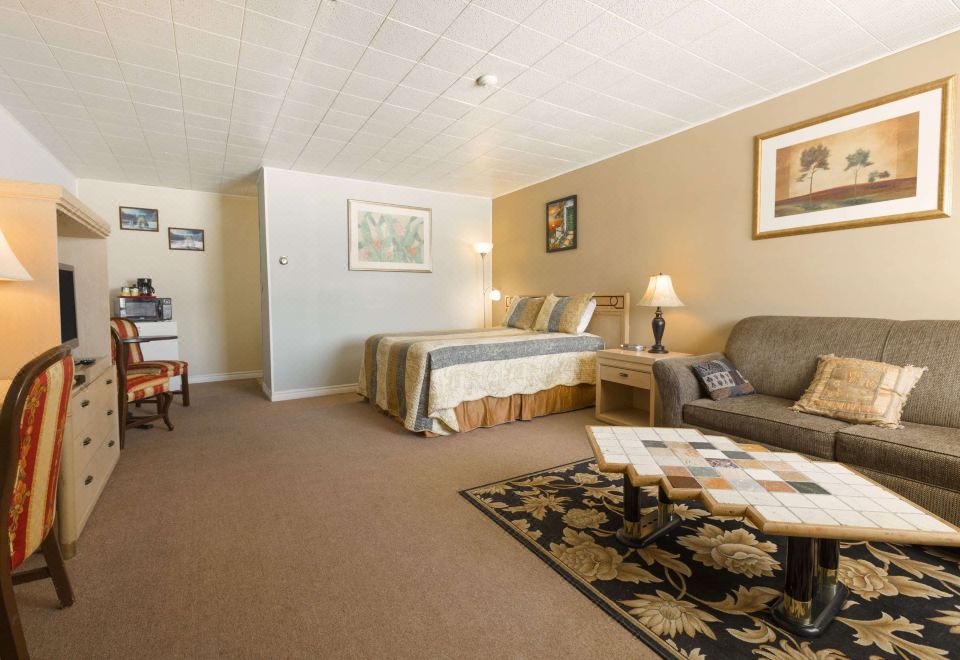 Thriftlodge Cochrane South