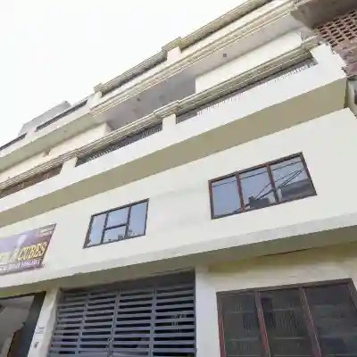 OYO 76334 Eight Cubes Hotel Exterior