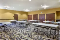 Comfort Suites Jonesboro University Area Hotels in Jonesboro