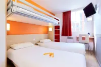 Hôtel Première Classe Charleville Mézières Hôtels à proximité de : Relais de la Poste aux Chevaux de Launois-sur-Vence