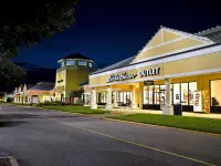 Crystal Tower Comfort Condos by Hosteeva Hotels in Gulf Shores