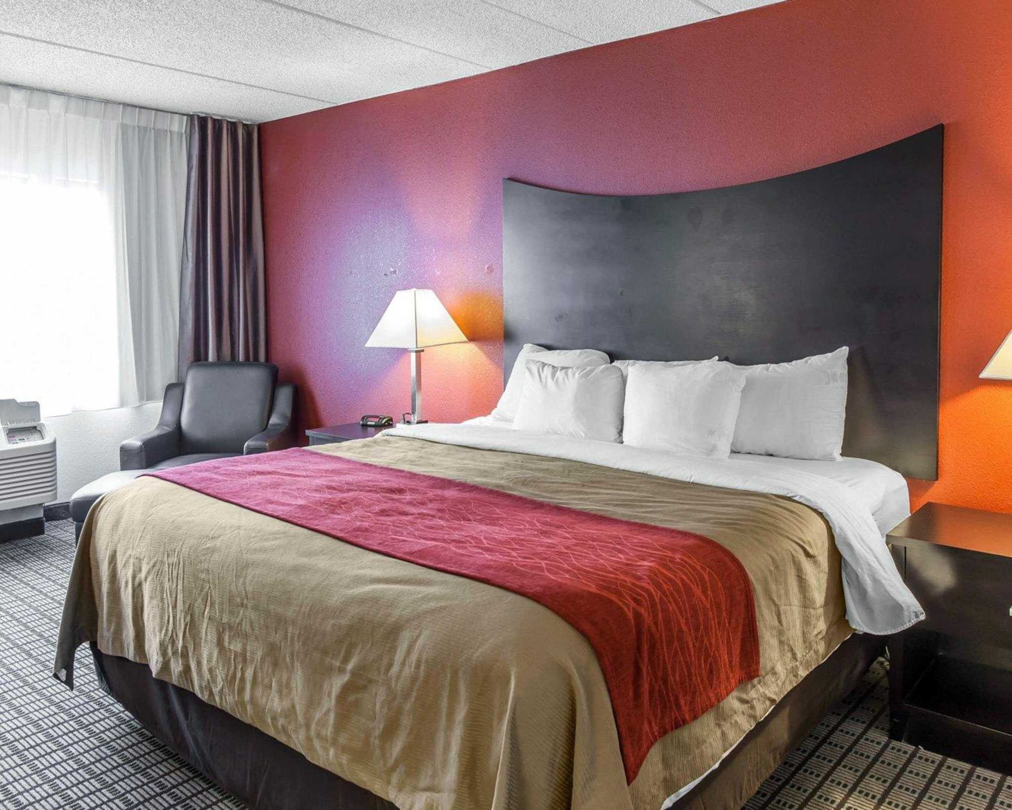 Comfort Inn & Suites BWI Airport