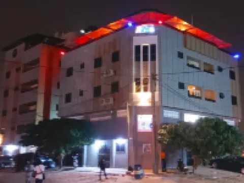 Room in Guest Room - Royal Blue Guest House Bar Hotels in Golfe