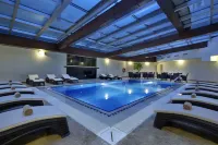 Ramada by Wyndham Cappadocia - Uima-altaat