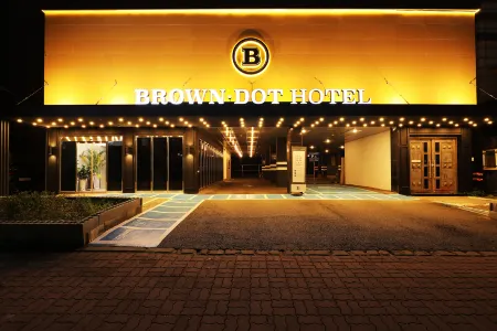 Brown Dot Hotel Cheonan