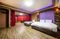 Gumi Okgye Cosmo Hoteles en Gumi