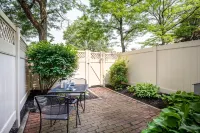 Crowne Plaza ALBANY - THE DESMOND HOTEL by IHG