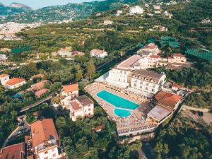 Grand Hotel Vesuvio